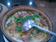 腊味煲仔饭-美极鲜食坊(宝安南路店)
