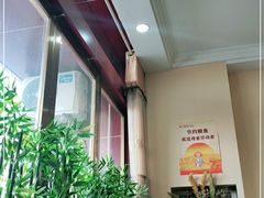 -壹阁胡羊焖饼(特色小吃街店)