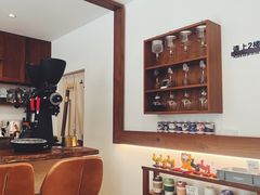 -Line 咖啡(石厦花园店)