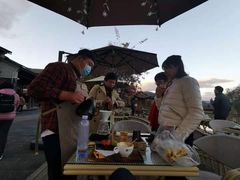 -比顿咖啡(和顺古镇店)