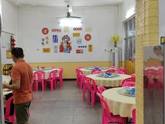 -湘里湘亲饭店(闸坡店)