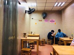 大堂-朝阳路拉面店