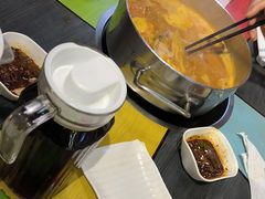 -四季喧黔味豆米火锅(万达广场店)
