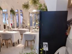 -春树下·树屋花房西餐厅(罍街AS1980店)