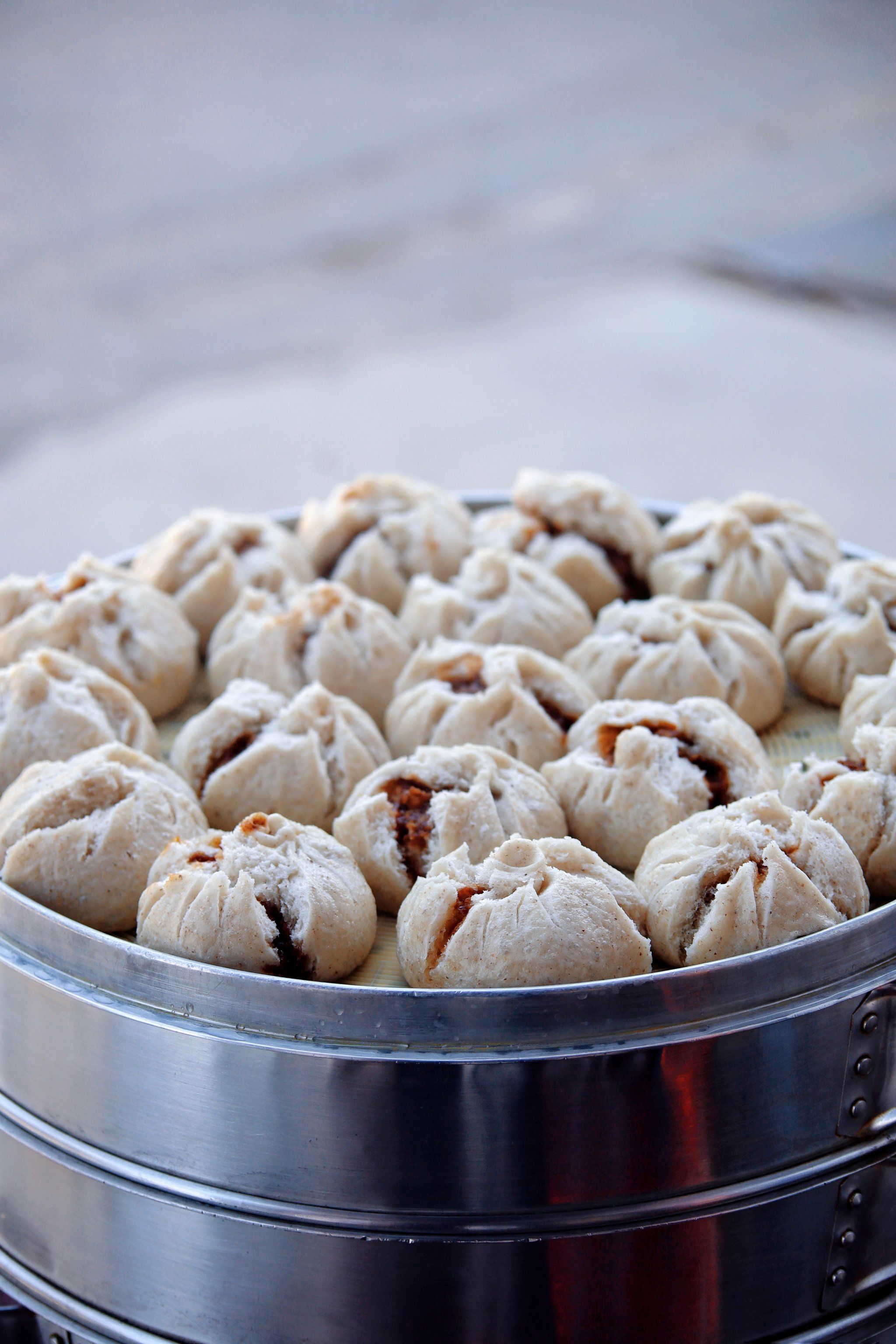 怀念新鲜出炉热气腾腾出炉的豆沙馅青稞包子