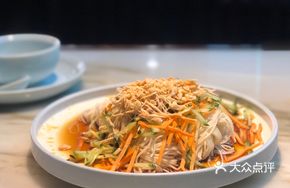 Torn Chicken Noodles