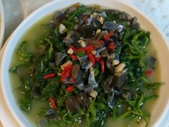 上汤皮蛋浸桑叶-醉贤居