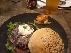 -HIGH FIVE哈福手工汉堡(桂林路店)