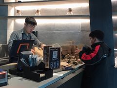 -瑞幸咖啡(宝华国际广场店)