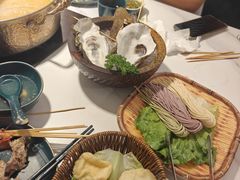 -椰子湾·海南火锅·糟粕醋·椰子鸡(正大广场店)