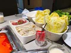 -海底捞火锅(金山百联店)
