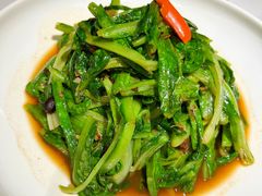 豆豉鲮鱼油麦菜-羲和雅苑•北京烤鸭(国贸商城店)