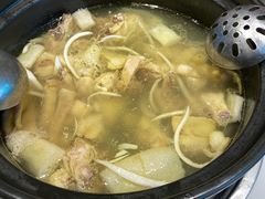 -东椰·海南椰子鸡火锅(朝阳门店)