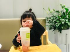 -奈雪的茶(湖滨银泰in77C区PRO店)