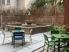 -潮一不贰·法式甜品·生日蛋糕·西式简餐(外滩店)