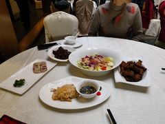 -梅龙镇酒家(南京西路总店)
