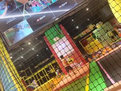 -蹦蹦跳跳(新奥购物中心店)