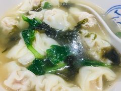 鲜肉小馄饨-禧凰·老上海白斩鸡辣肉面店