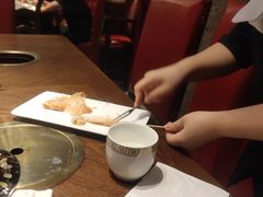 -泓炙颐凤鲜海鲜火锅料理(桐乡店)