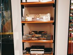 -Laderach 莱德拉(上海环贸iapm店)