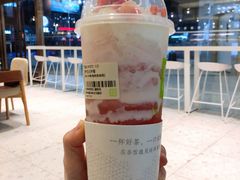 霸气生日草莓-奈雪的茶(永嘉天地东百城店)
