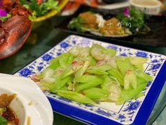 -老东镇啤酒屋海鲜加工·蒸汽海鲜·海鲜烧烤(台东店)