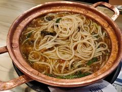 韭菜花小锅米线-三根葱云南小吃(砂之船店)