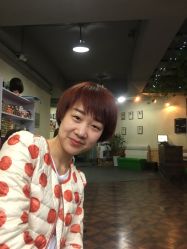 -镁连社·美联社