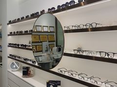 -锦泉眼视光中心(海珠广场店)