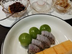 -海派悦庭·海胆烧麦·新融合菜(凯德广场店)
