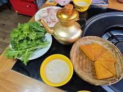 -银同牦牛肉火锅