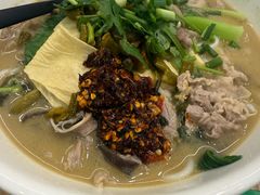 -蒙自源米线大王(花园城商场店)