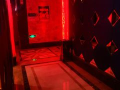 -钱柜音乐会所(罗湖店)