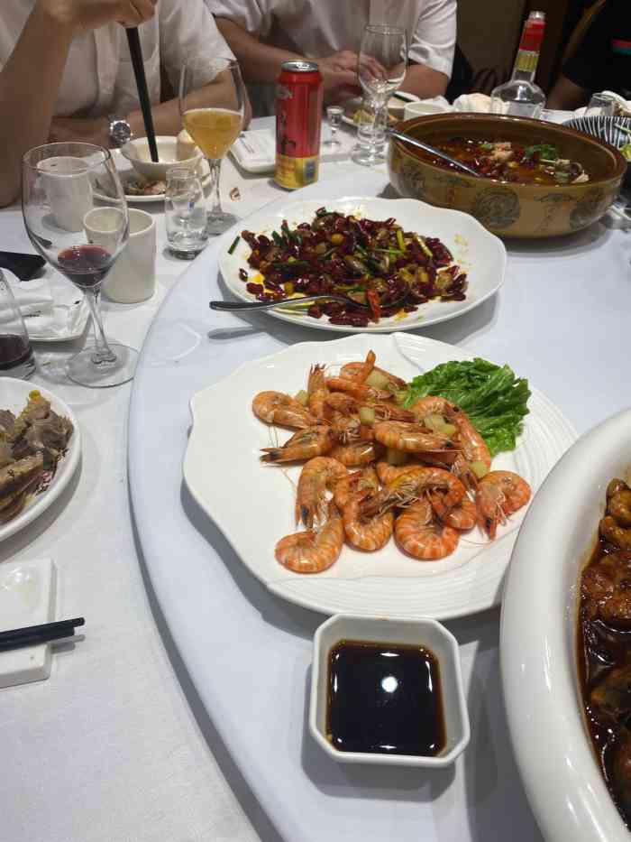 宝燕海鲜(喜玛拉雅店)-"喜马拉雅的宝燕,人一直挺少的.过节期间就.