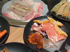 -千滋百味自助烤肉火锅(东门町店)