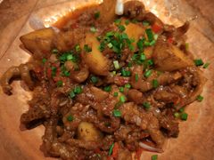 -云海肴·汽锅鸡·云南菜(天山百盛优客店)