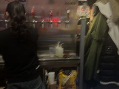 -跳海酒馆(江湾里店)