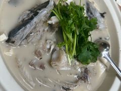 -芦茨金富饭庄·25年老字号·专做稻草鸡