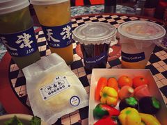 -禾沐·轻食·面包·咖啡