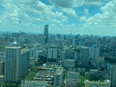 -亚洲国际大酒店·云顶阁旋转自助餐厅