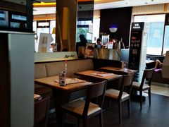 -必胜客(机场路店)
