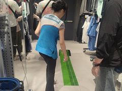 -迪卡侬(环球港店)
