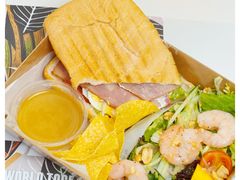 -HELLO 27 意面·沙拉·帕尼尼