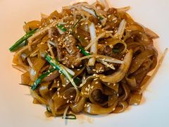 干炒牛河-红顶食府(滨湖九号店)