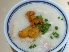 金牌艇仔粥-香港池仔记肠粉王(博多新记襄阳南路店)