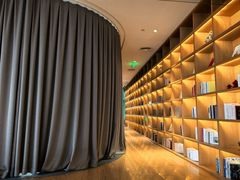 -蔚来中心(北京中关村店)