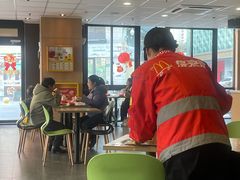 -麦当劳(金山红星美凯龙DT店)