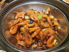 -七欣天香辣蟹火锅(上海银亿滨江店)
