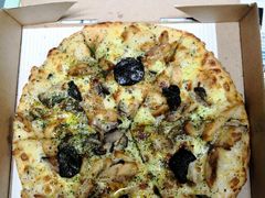 新品芝普野生黑松露比萨-必胜客(中山北路宅急送店)