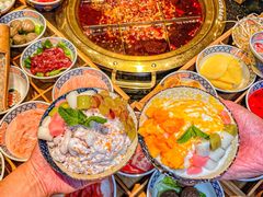 -周小明火锅(黑金冠社区店)